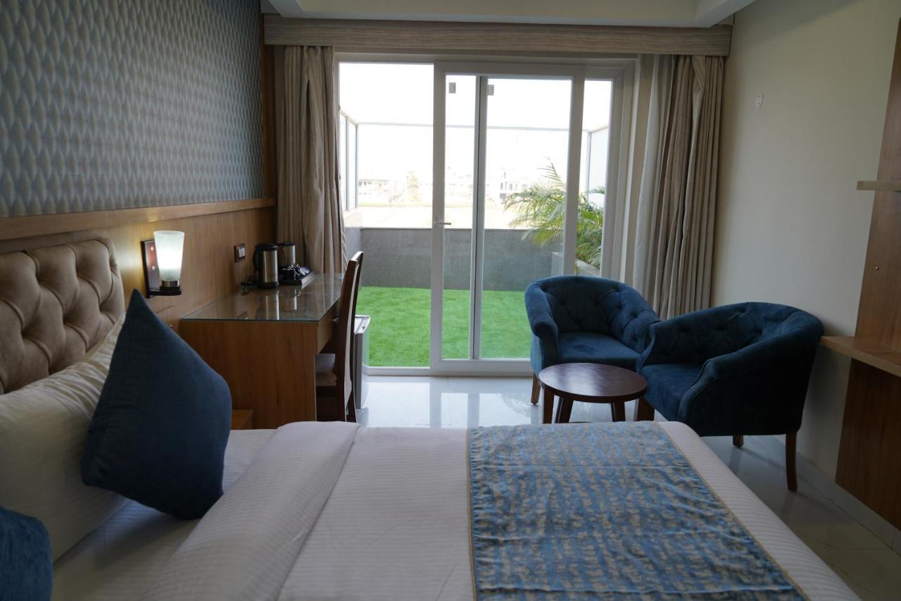 Hotel Shanti Sagar Kharar Luaran gambar
