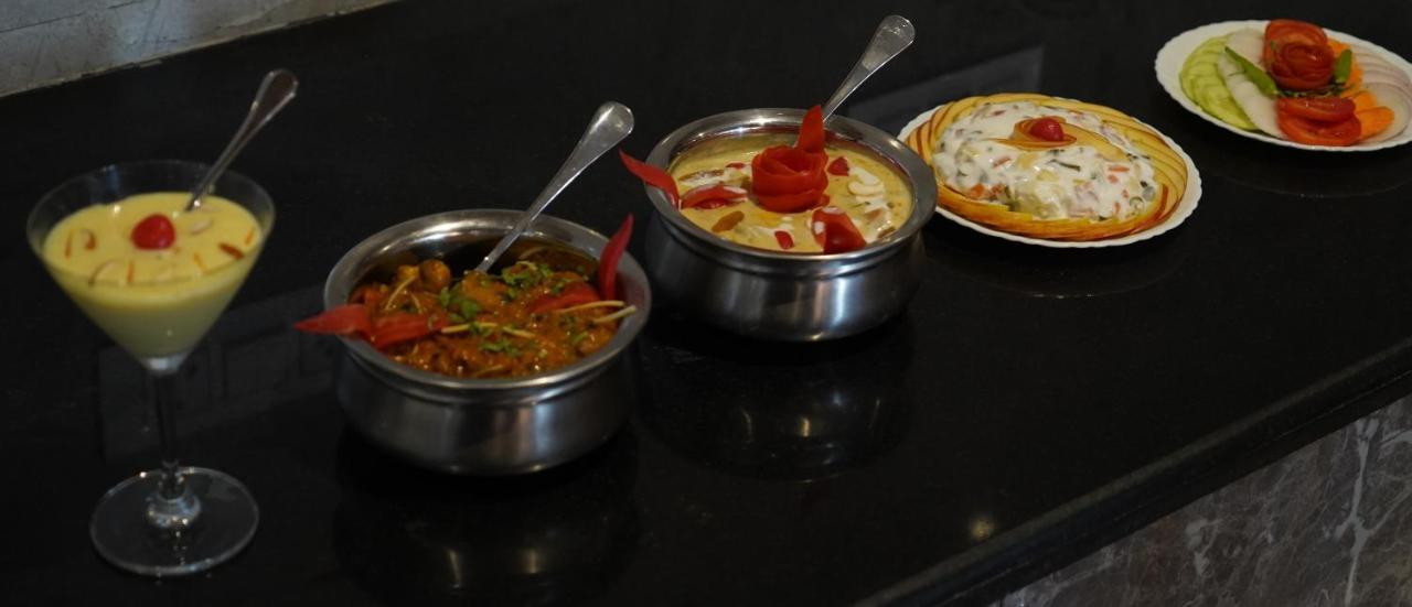 Hotel Shanti Sagar Kharar Luaran gambar