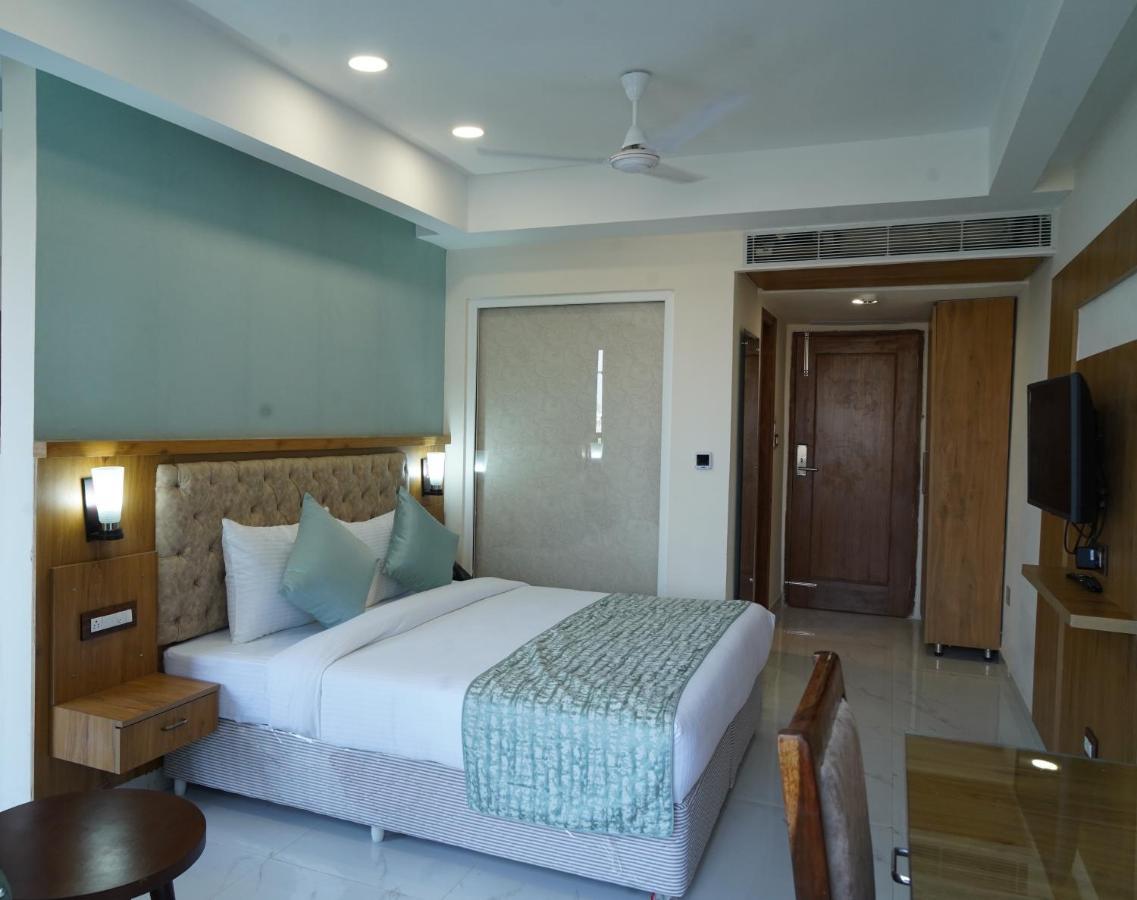 Hotel Shanti Sagar Kharar Luaran gambar