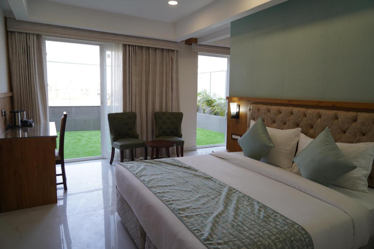 Hotel Shanti Sagar Kharar Luaran gambar
