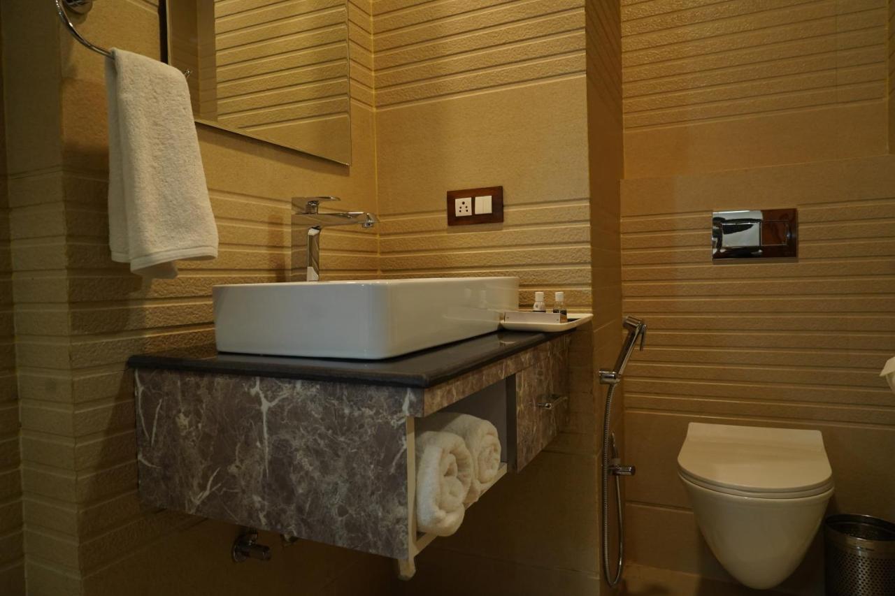 Hotel Shanti Sagar Kharar Luaran gambar