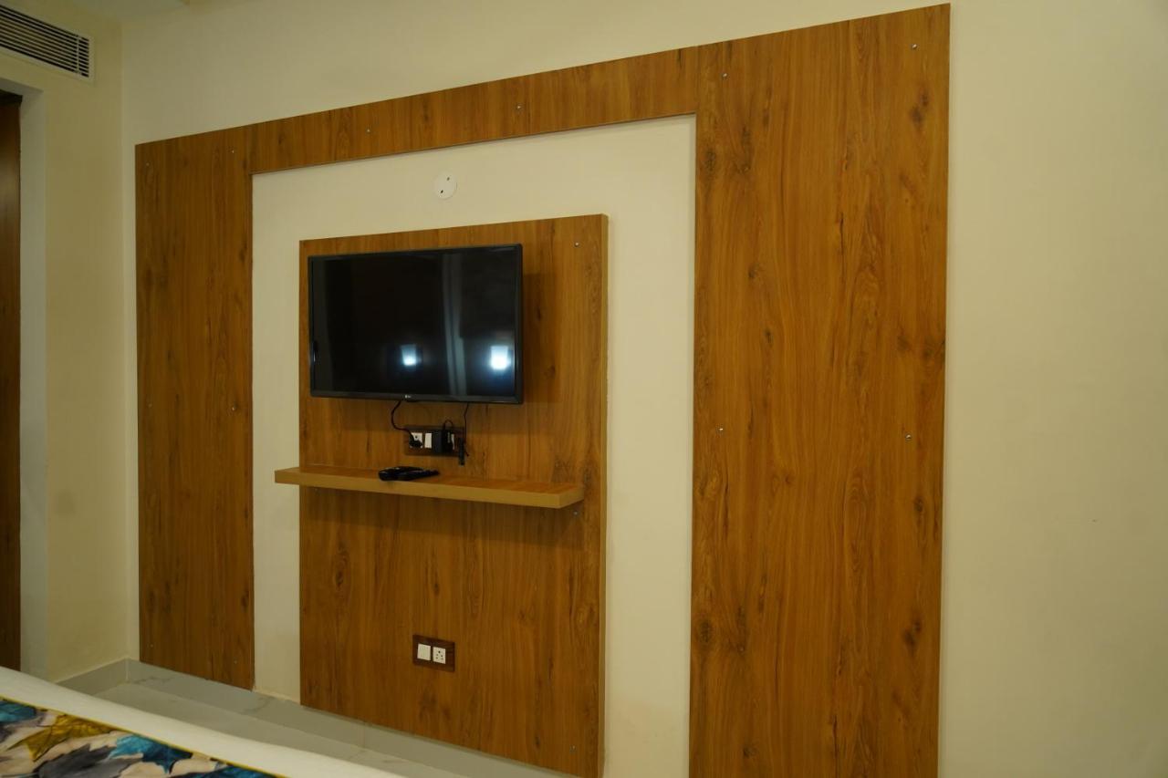 Hotel Shanti Sagar Kharar Luaran gambar